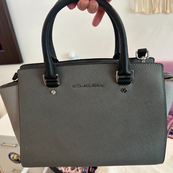 Michael Kors Purse with Strap - Picture 4 of 4